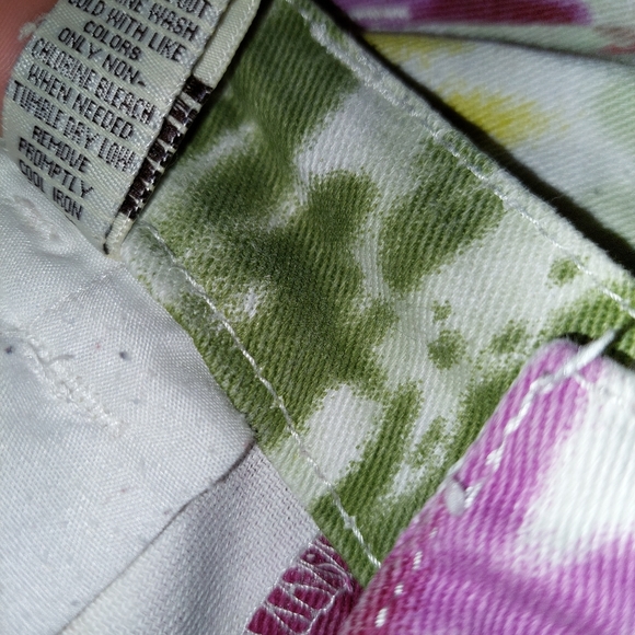 (7) Hot Kiss Skinny Lily Jeans - Picture 5 of 5